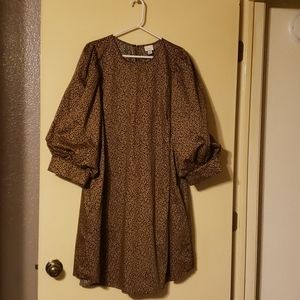 Puff sleeve dress